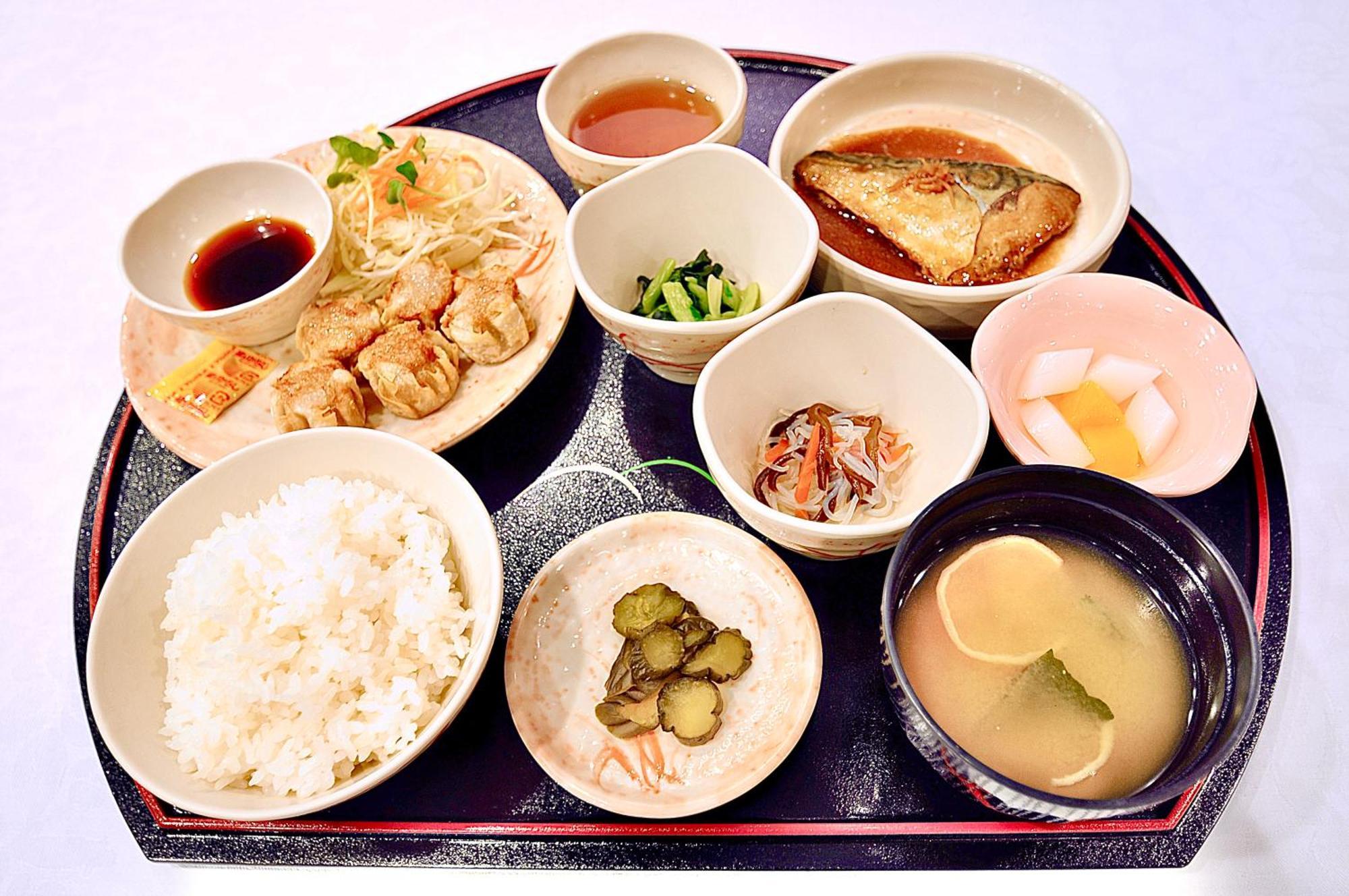 Matsue Universal Hotel Esterno foto